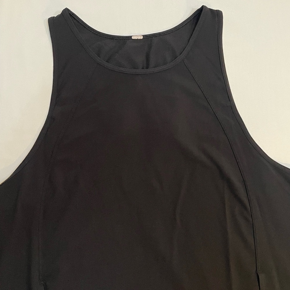 Lululemon Athletica Jet Black Tank Top, with Cross Open Back. Lightweight - Picture 7 of 13